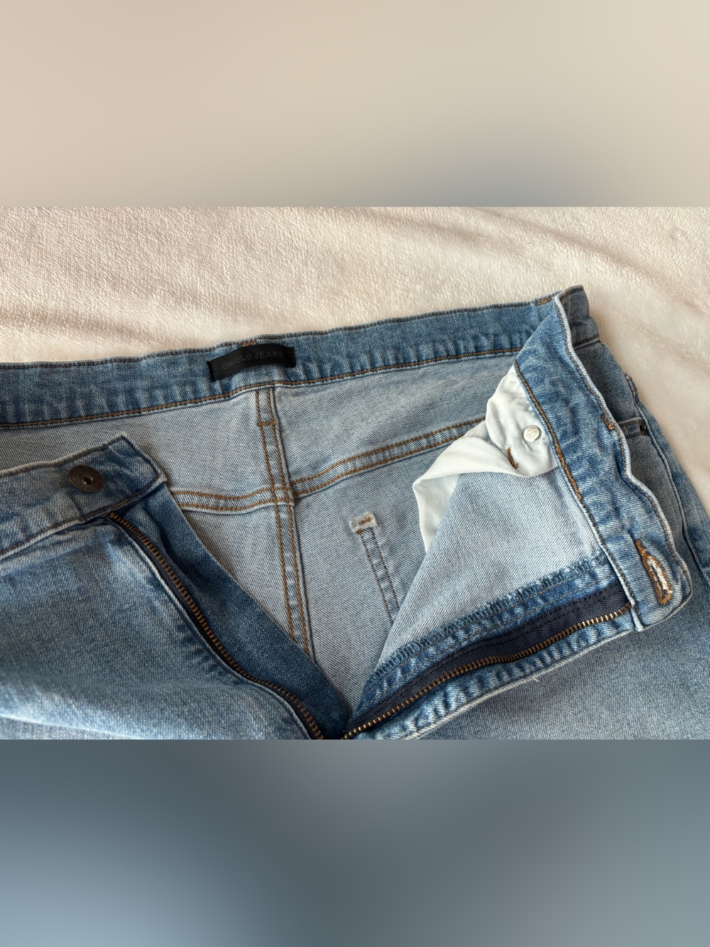 Uniqlo High Rise Wide Straight Leg Jeans Medium Wash Blue Denim Size 32 - Picture 14 of 15